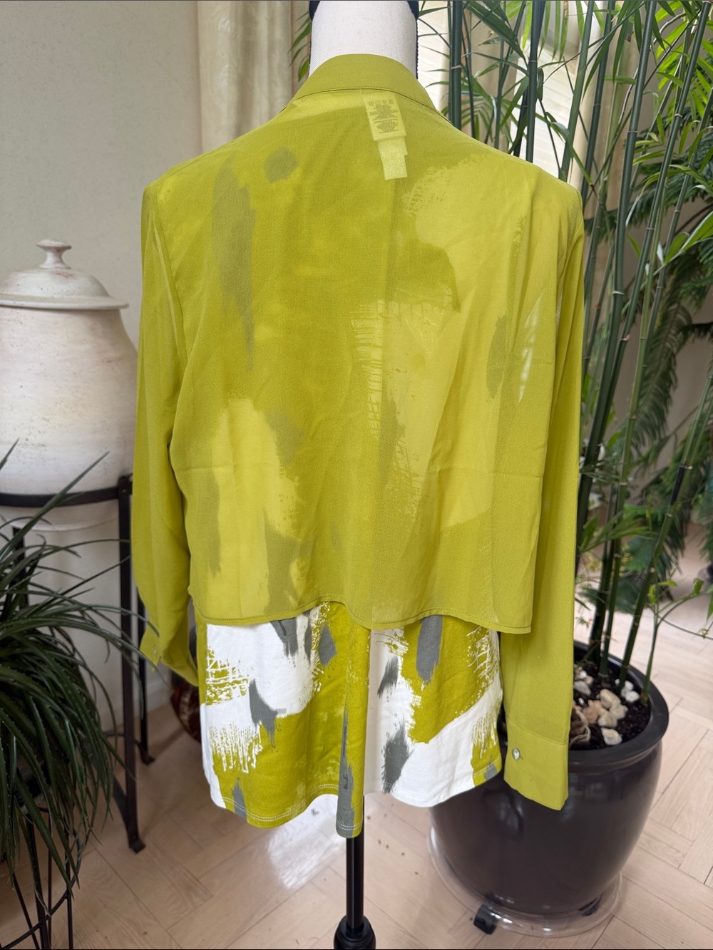 Lightweight Olive Tunic Jacket and Top Set - Picture 3 of 8